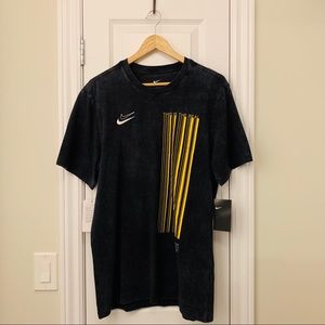 Nike double swoosh T-shirt